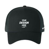 Nike Snapback Mesh Trucker Cap